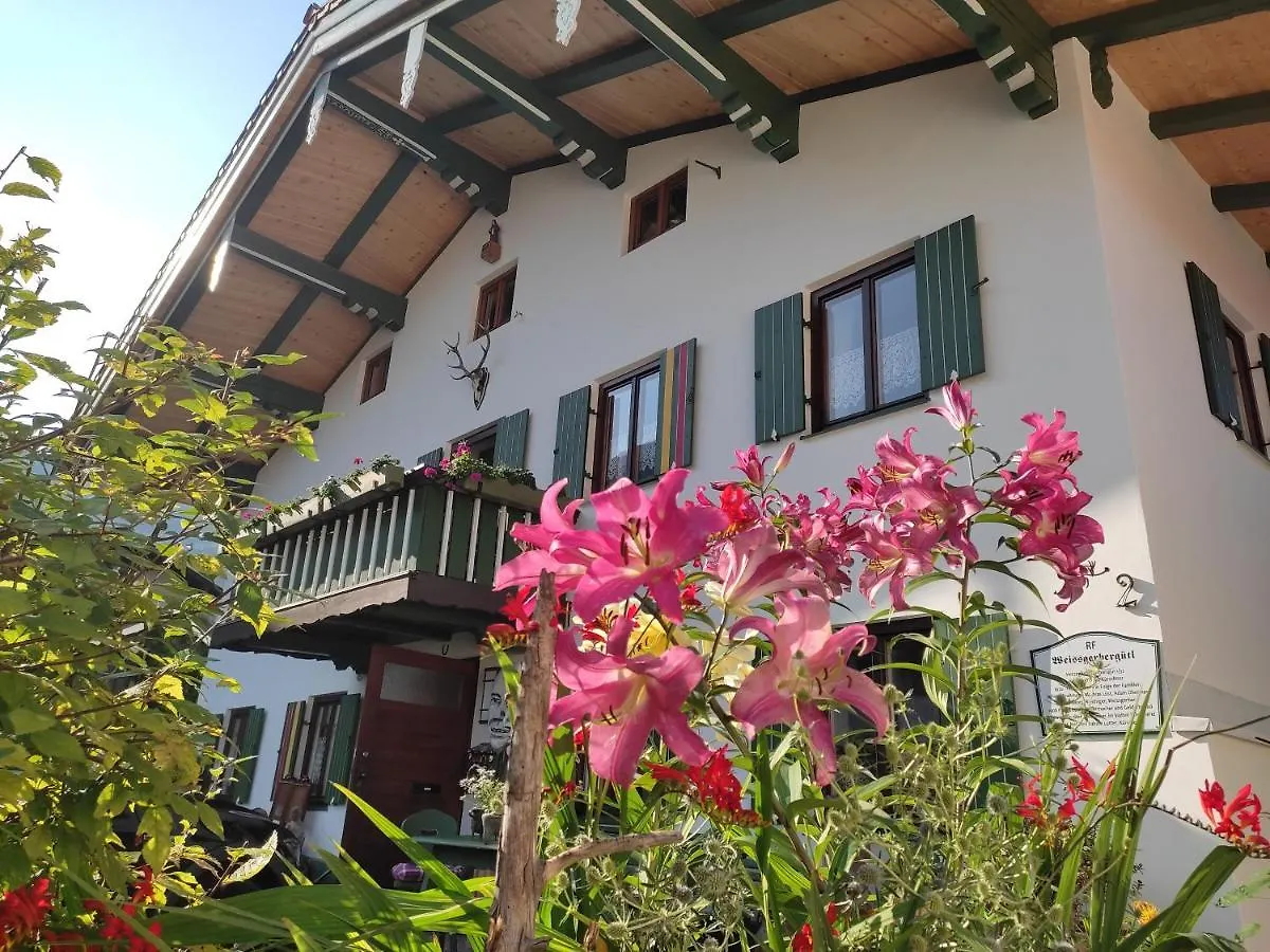 Kuenstlerhaus Weissgerberguetl Apartment Marquartstein