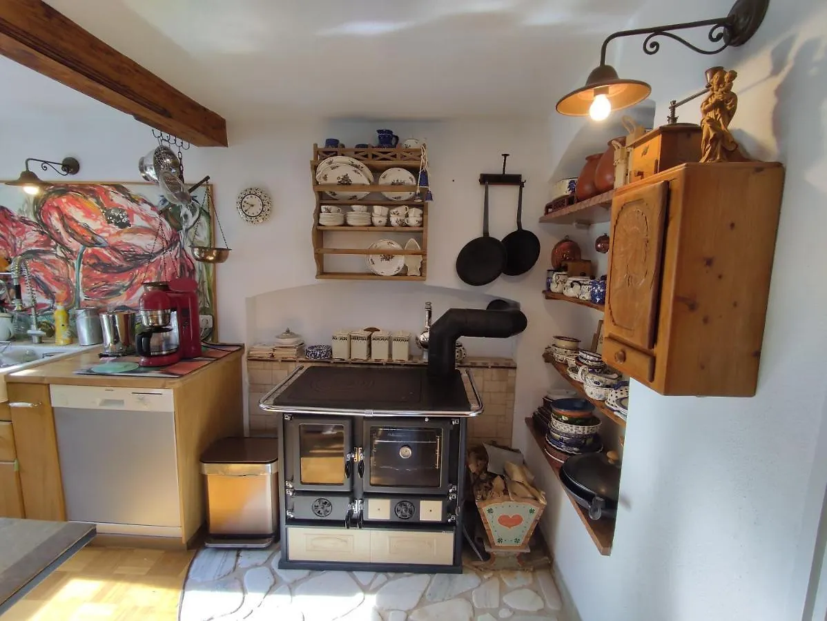 Kuenstlerhaus Weissgerberguetl Apartment Marquartstein Germany